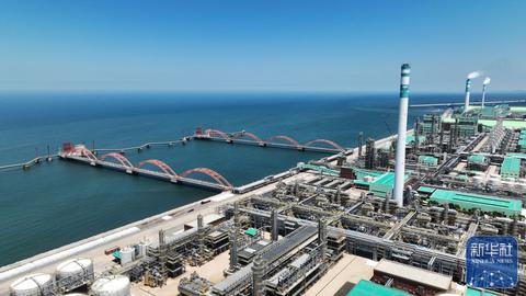 新時代中國調(diào)研行之看區(qū)域·東北篇 | 大連石化產(chǎn)業(yè) “減油增化”戰(zhàn)略下的新動能再造之路